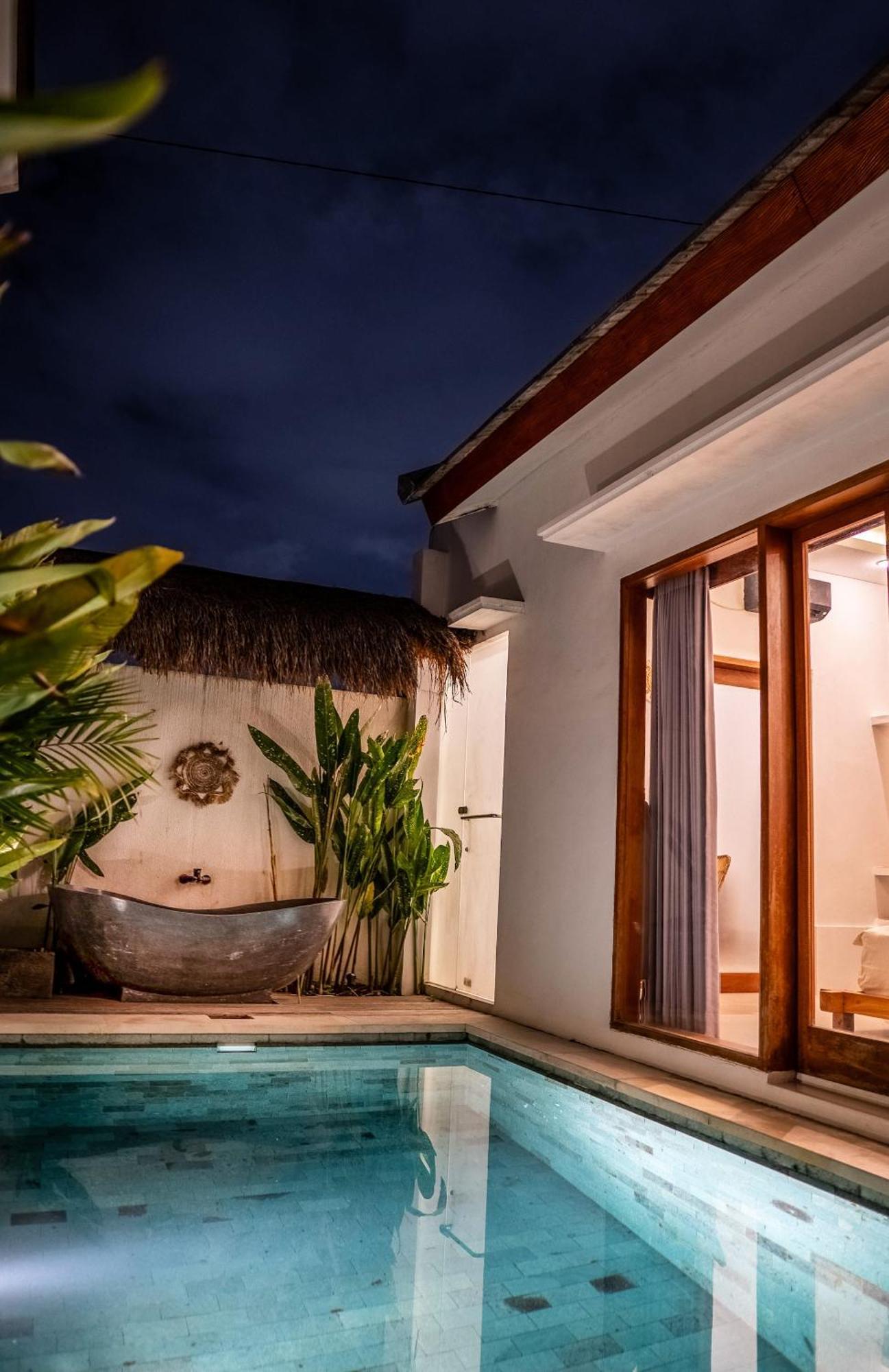 Kiki Village Paddy Field Villa Canggu