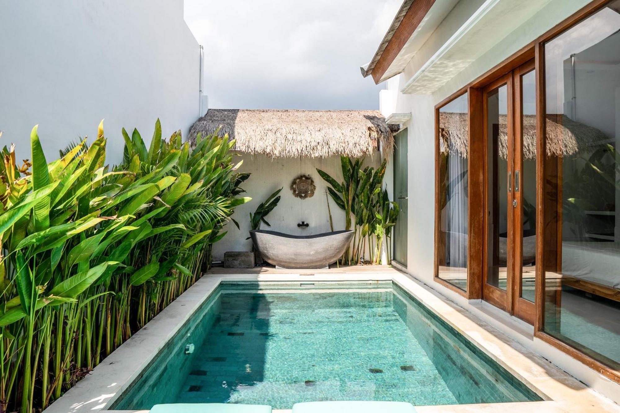 Kiki Village Paddy Field Villa *